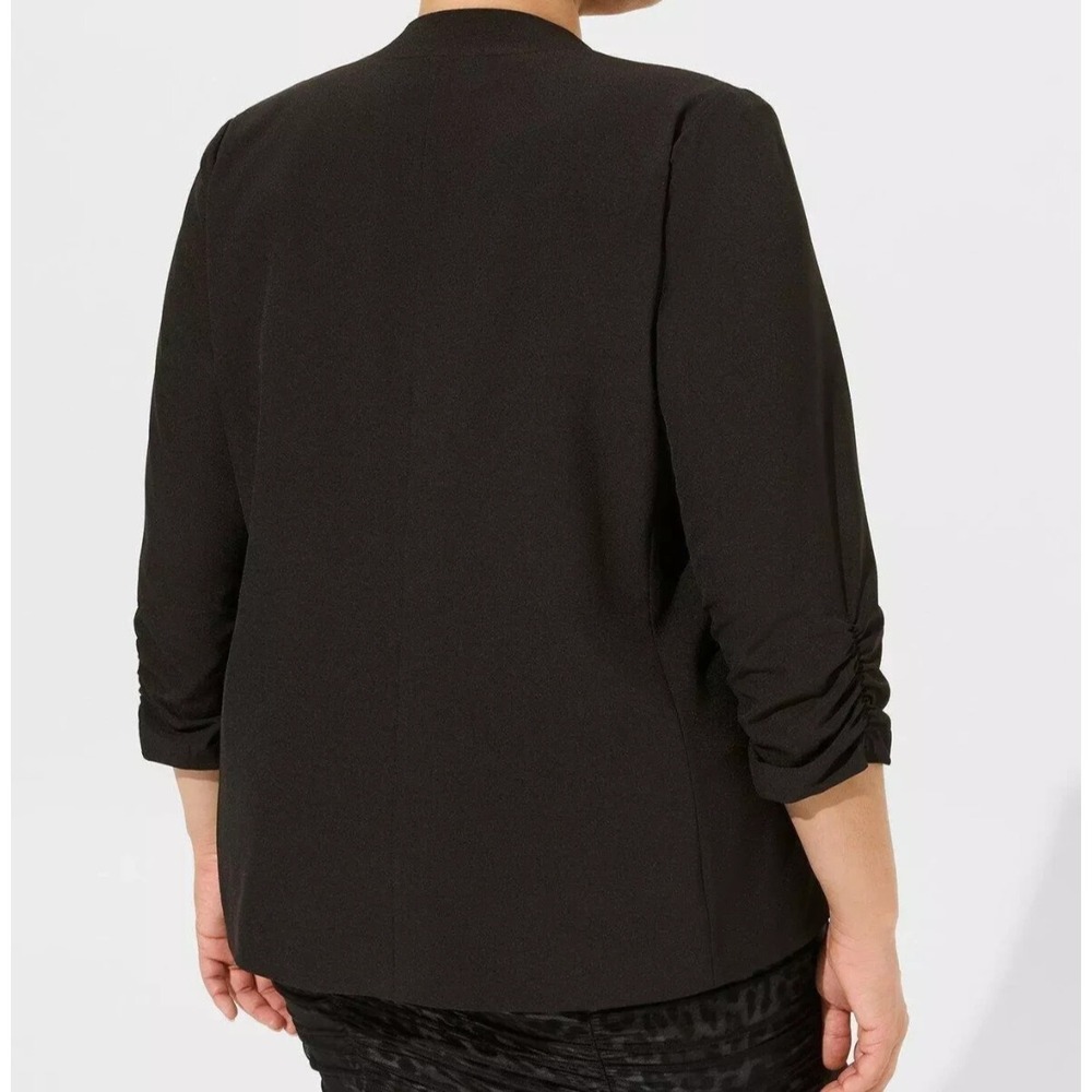 NWT Torrid Studio Crepe Collarless Blazer Jacket Black Office Pro Plus Size 3 3X - Picture 8 of 14